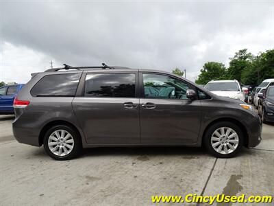 2013 Toyota Sienna Limited 7-Passenger   - Photo 6 - Cincinnati, OH 45255