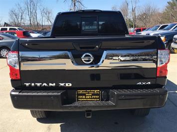 2016 Nissan Titan XD Platinum Reserve   - Photo 5 - Cincinnati, OH 45255