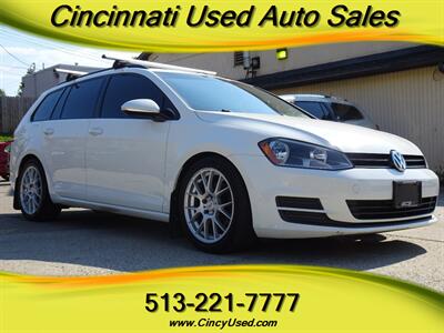 2015 Volkswagen Golf SportWagen TSI S   - Photo 1 - Cincinnati, OH 45255
