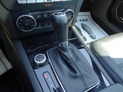 2013 Mercedes-Benz C 63 AMG  6.3L V8 RWD - Photo 18 - Cincinnati, OH 45255