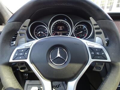 2013 Mercedes-Benz C 63 AMG  6.3L V8 RWD - Photo 21 - Cincinnati, OH 45255