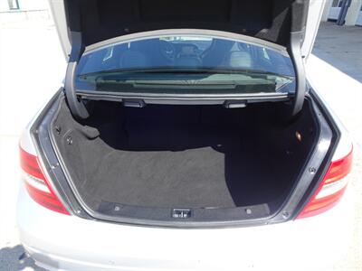 2013 Mercedes-Benz C 63 AMG  6.3L V8 RWD - Photo 24 - Cincinnati, OH 45255