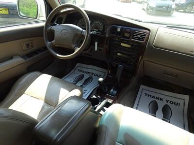 2001 Toyota 4Runner Limited  V6 4X4 - Photo 9 - Cincinnati, OH 45255
