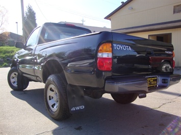 2002 Toyota Tacoma   - Photo 12 - Cincinnati, OH 45255