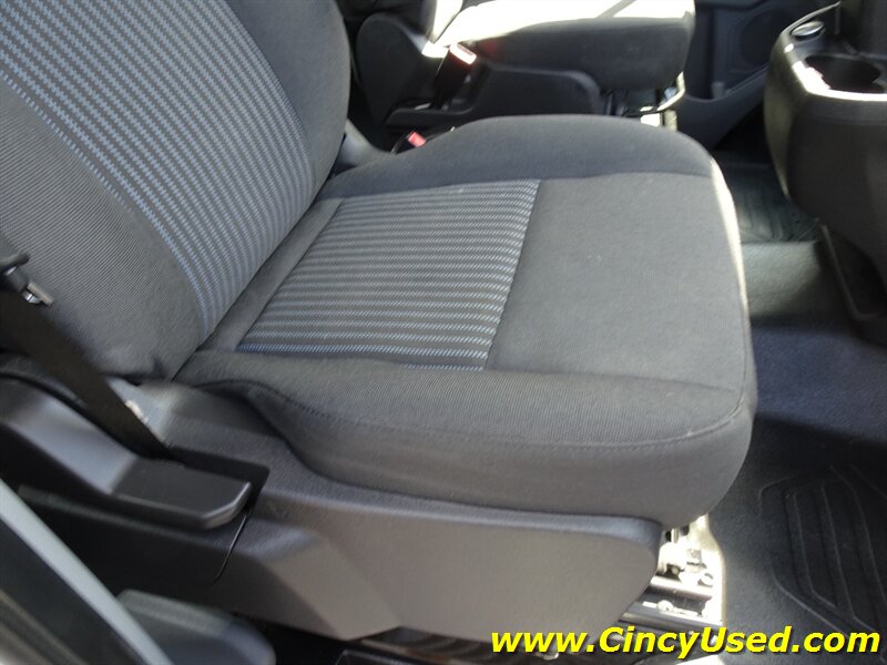 2018 Ford Transit 350 XLT - Photo 29 - Cincinnati, OH 45255