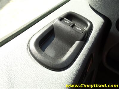 2018 Ford Transit 350 XLT - Photo 23 - Cincinnati, OH 45255