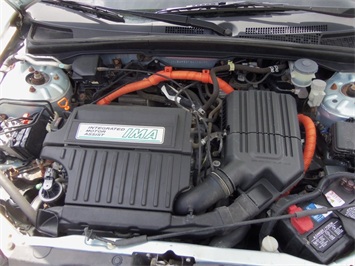 2003 Honda Civic Hybrid   - Photo 30 - Cincinnati, OH 45255