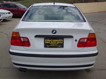 1999 BMW 323i   - Photo 5 - Cincinnati, OH 45255