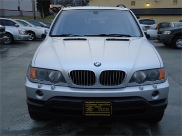 2001 BMW X5   - Photo 2 - Cincinnati, OH 45255