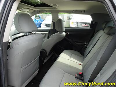 2010 Toyota Matrix S   - Photo 14 - Cincinnati, OH 45255