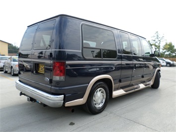 2002 Ford E150 Vans Econoline   - Photo 13 - Cincinnati, OH 45255