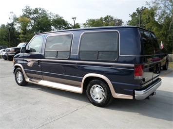2002 Ford E150 Vans Econoline   - Photo 4 - Cincinnati, OH 45255