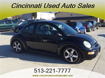 2002 Volkswagen New Beetle Sport   - Photo 1 - Cincinnati, OH 45255