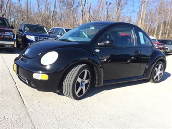 2002 Volkswagen New Beetle Sport   - Photo 11 - Cincinnati, OH 45255