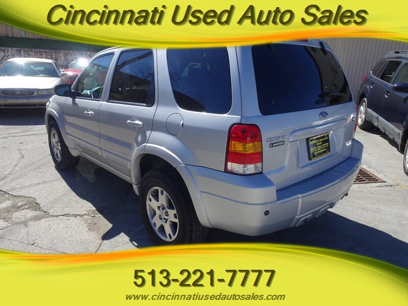 2005 Ford Escape Limited photo