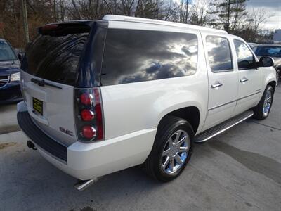 2011 GMC Yukon XL Denali   - Photo 6 - Cincinnati, OH 45255