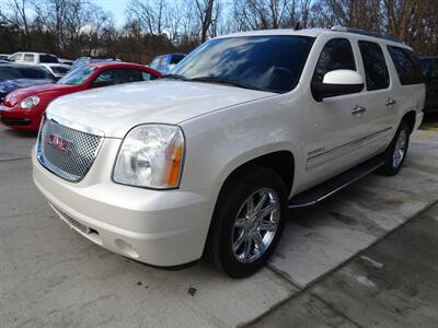 2011 GMC Yukon XL Denali   - Photo 8 - Cincinnati, OH 45255