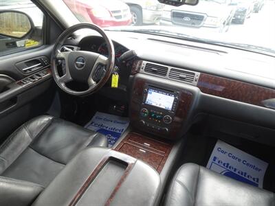 2011 GMC Yukon XL Denali   - Photo 9 - Cincinnati, OH 45255