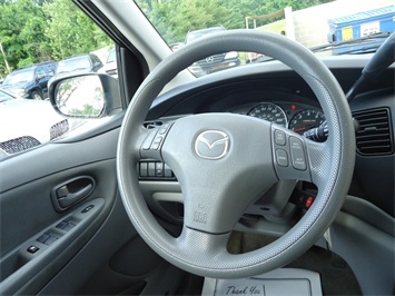 2005 Mazda MPV   - Photo 19 - Cincinnati, OH 45255