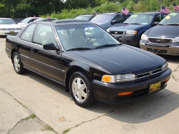 1992 Honda Accord EX   - Photo 1 - Cincinnati, OH 45255