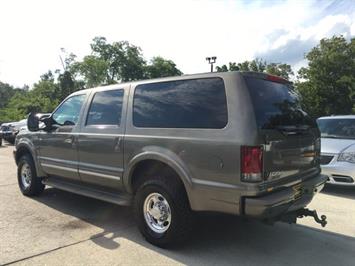 2002 Ford Excursion Limited   - Photo 4 - Cincinnati, OH 45255