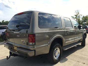 2002 Ford Excursion Limited   - Photo 13 - Cincinnati, OH 45255