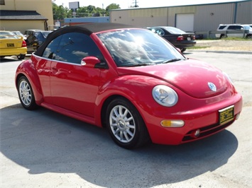 2004 Volkswagen New Beetle GLS   - Photo 1 - Cincinnati, OH 45255