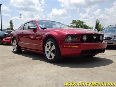 2006 Ford Mustang GT Deluxe - Photo 4 - Cincinnati, OH 45255