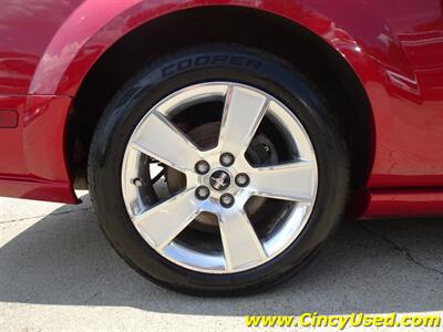 2006 Ford Mustang GT Deluxe - Photo 27 - Cincinnati, OH 45255