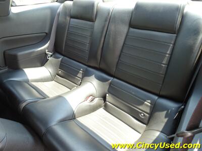 2006 Ford Mustang GT Deluxe - Photo 14 - Cincinnati, OH 45255