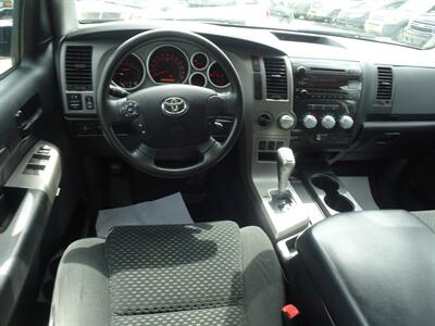 2012 Toyota Tundra Grade  5.7L V8 4X4 - Photo 10 - Cincinnati, OH 45255