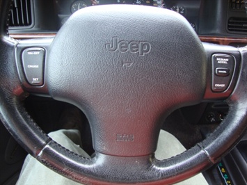 1996 Jeep Grand Cherokee Laredo   - Photo 24 - Cincinnati, OH 45255