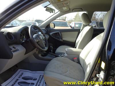 2011 Toyota RAV4   - Photo 11 - Cincinnati, OH 45255