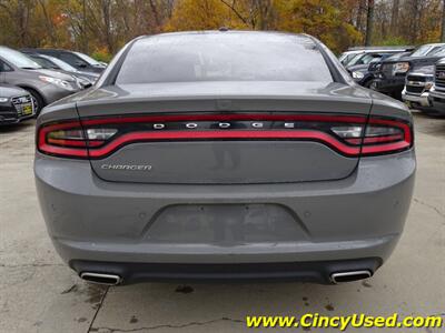2019 Dodge Charger SXT   - Photo 7 - Cincinnati, OH 45255