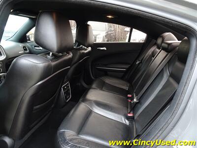 2019 Dodge Charger SXT   - Photo 12 - Cincinnati, OH 45255