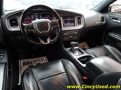 2019 Dodge Charger SXT   - Photo 9 - Cincinnati, OH 45255
