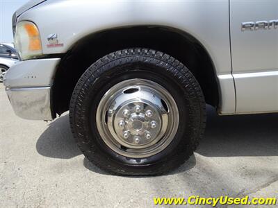 2003 Dodge Ram 3500 ST  5.9L I6 RWD - Photo 31 - Cincinnati, OH 45255
