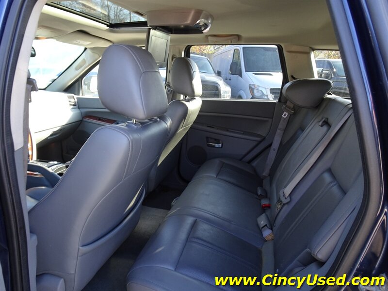 2006 Jeep Grand Cherokee Limited 5.7L V8 4X4 - Photo 13 - Cincinnati, OH 45255
