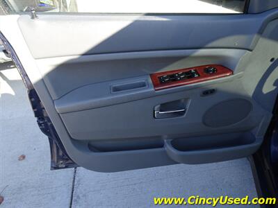 2006 Jeep Grand Cherokee Limited 5.7L V8 4X4 - Photo 29 - Cincinnati, OH 45255