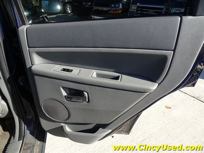 2006 Jeep Grand Cherokee Limited 5.7L V8 4X4 - Photo 31 - Cincinnati, OH 45255