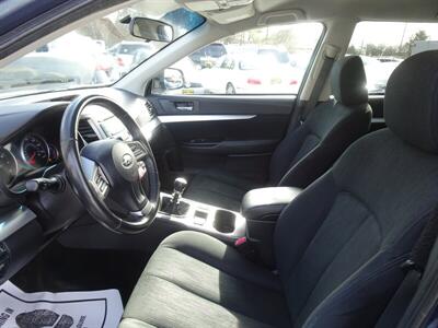 2013 Subaru Outback 2.5i Premium   - Photo 15 - Cincinnati, OH 45255