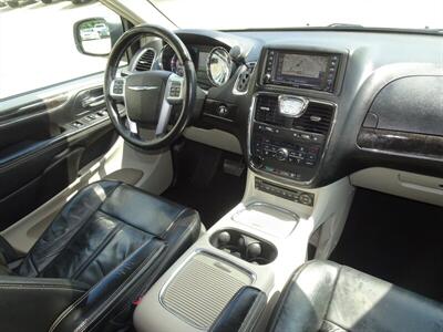 2013 Chrysler Town and Country Limited   - Photo 23 - Cincinnati, OH 45255