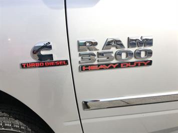 2015 RAM Ram Chassis 3500 Laramie   - Photo 15 - Cincinnati, OH 45255