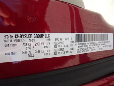 2014 Chrysler Town and Country Touring   - Photo 35 - Cincinnati, OH 45255