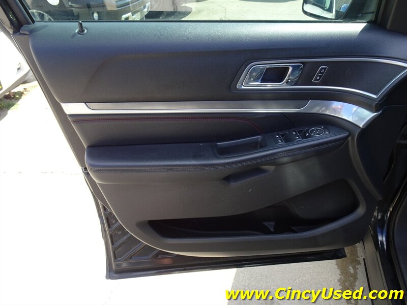 2017 Ford Explorer Sport - Photo 20 - Cincinnati, OH 45255