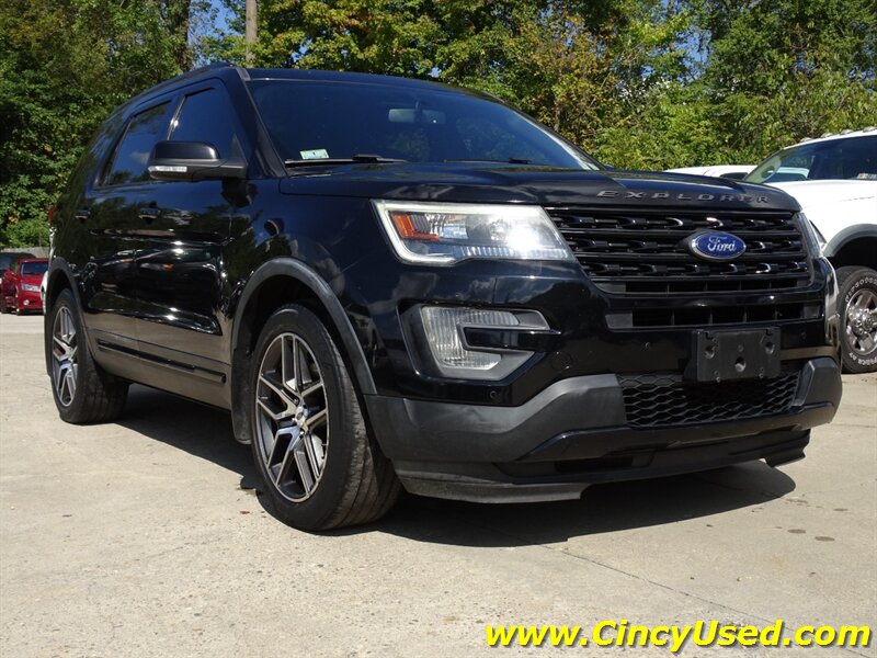 2017 Ford Explorer Sport - Photo 5 - Cincinnati, OH 45255