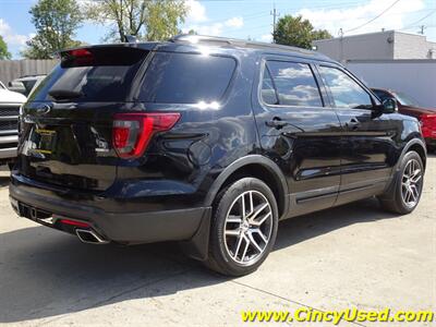 2017 Ford Explorer Sport - Photo 8 - Cincinnati, OH 45255