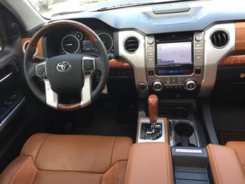 2015 Toyota Tundra Platinum   - Photo 7 - Cincinnati, OH 45255