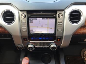 2015 Toyota Tundra Platinum   - Photo 17 - Cincinnati, OH 45255