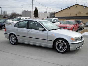 2002 BMW 3 Series 330i   - Photo 1 - Cincinnati, OH 45255